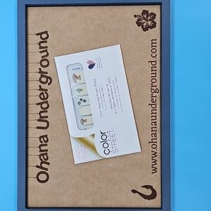 ColorStreet Nail Strips - Awareness Shade *Give Love*